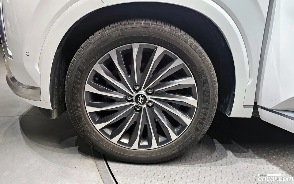 Hyundai Palisade 2.2 2WD 2023 — миниатюра 5