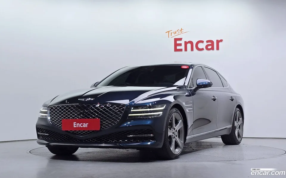 Genesis G80 2.5 2WD 2023 — фото 1, купить с доставкой в Москву