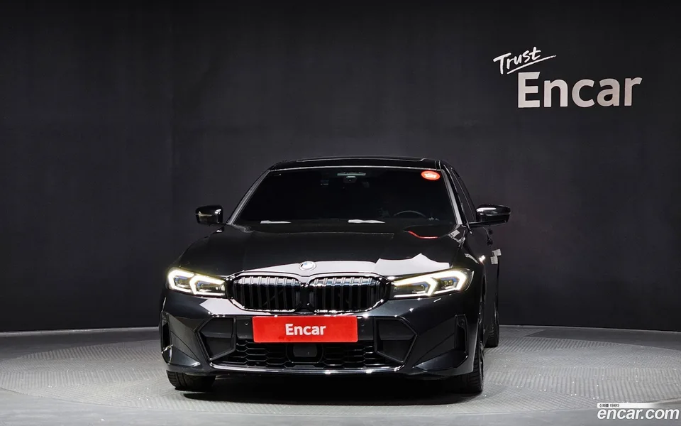 BMW 3 Series 320i M 2023 — миниатюра 3