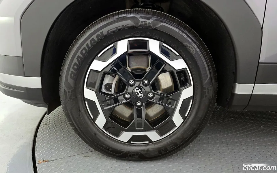 Hyundai SantaFe 2.5T 2WD 2024 — миниатюра 5