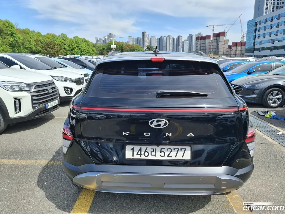 Hyundai Kona 1.6 2WD 2023 — миниатюра 2