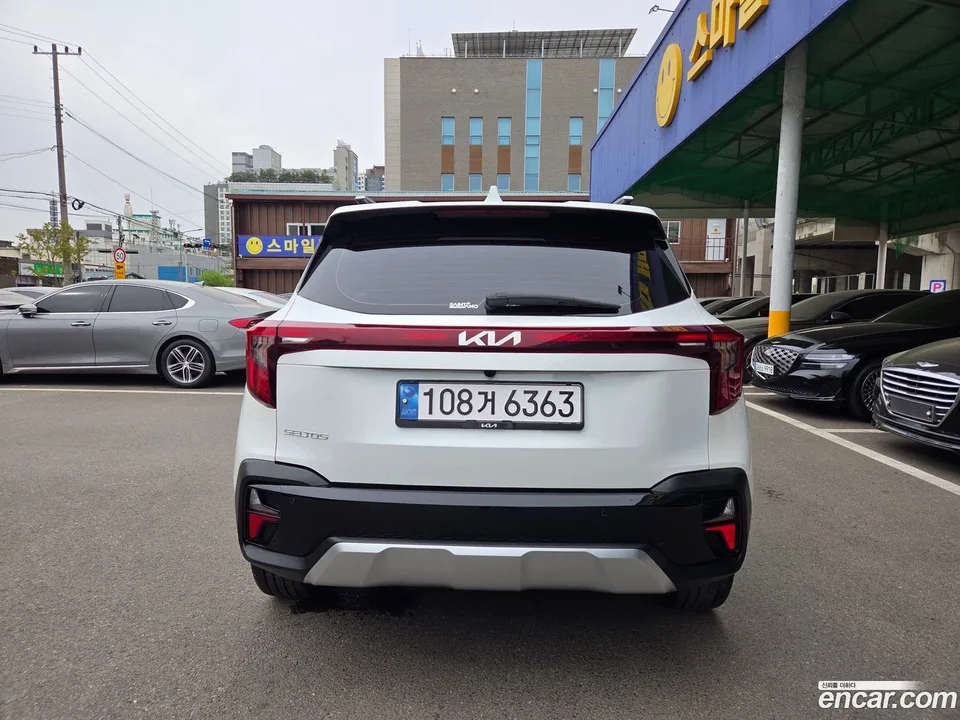 Kia Seltos 1.6 2WD 2023 — миниатюра 2