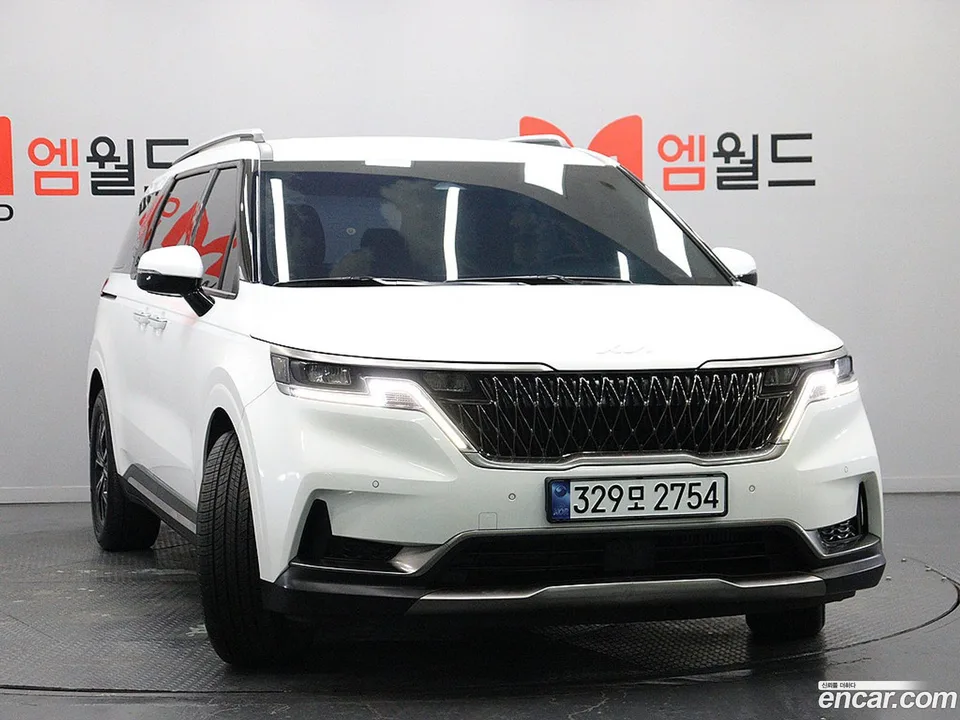 Kia Carnival 9 2022 — миниатюра 2
