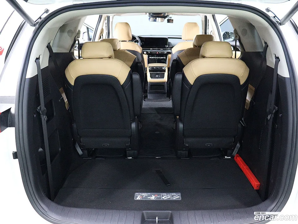 Kia Carnival 9 2022 — миниатюра 5