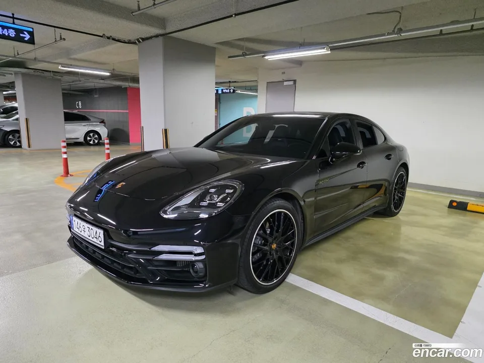 Porsche Panamera (971) 2.9 AWD E- 2023 — миниатюра 2