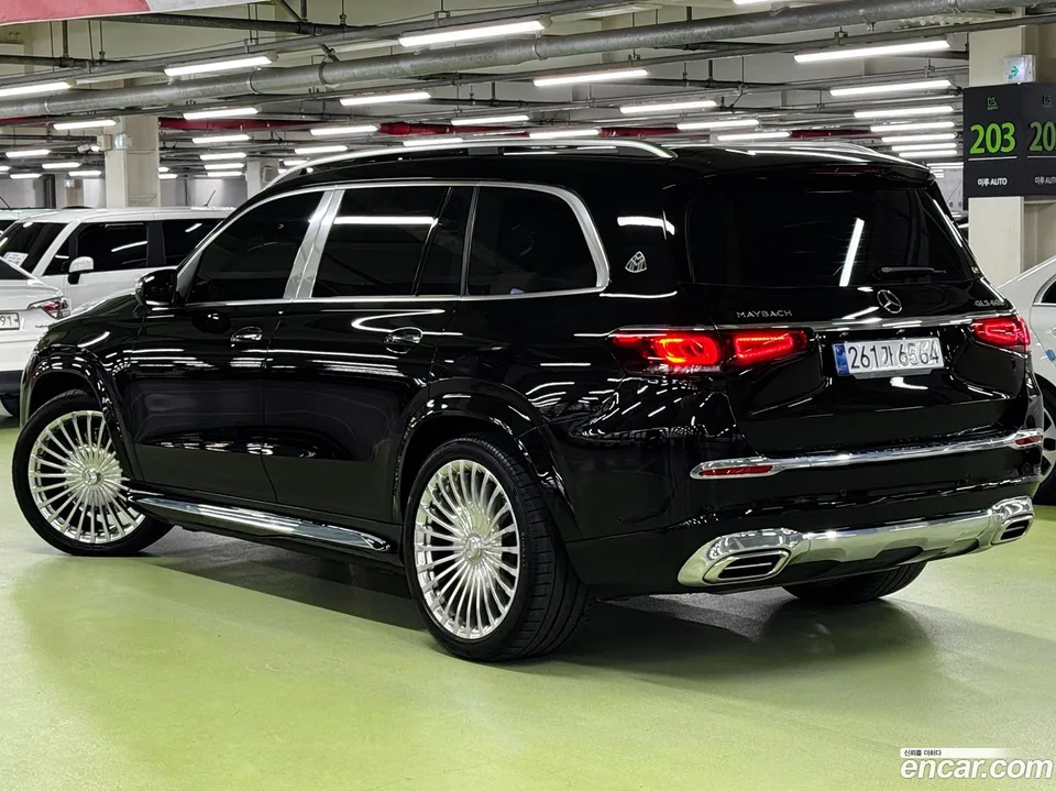 Mercedes-Benz GLS-Class GLS600 4MATIC 2022 — миниатюра 3