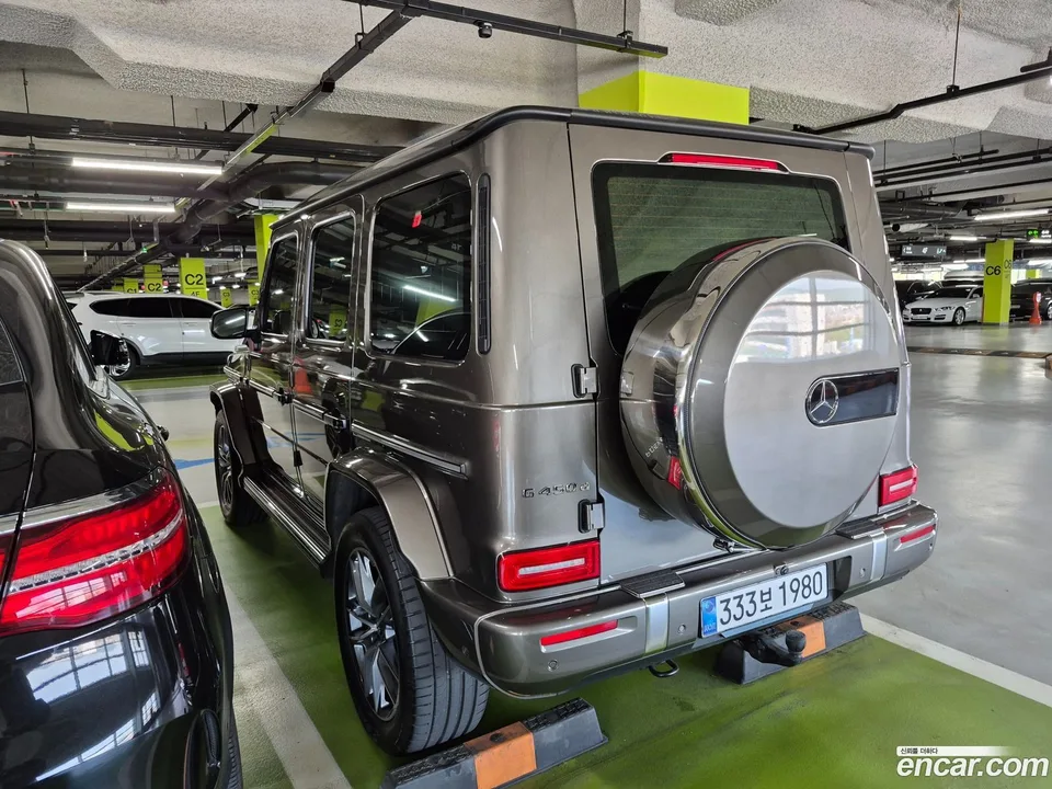 Mercedes-Benz G-Class G450d 2025 — thumbnail 3