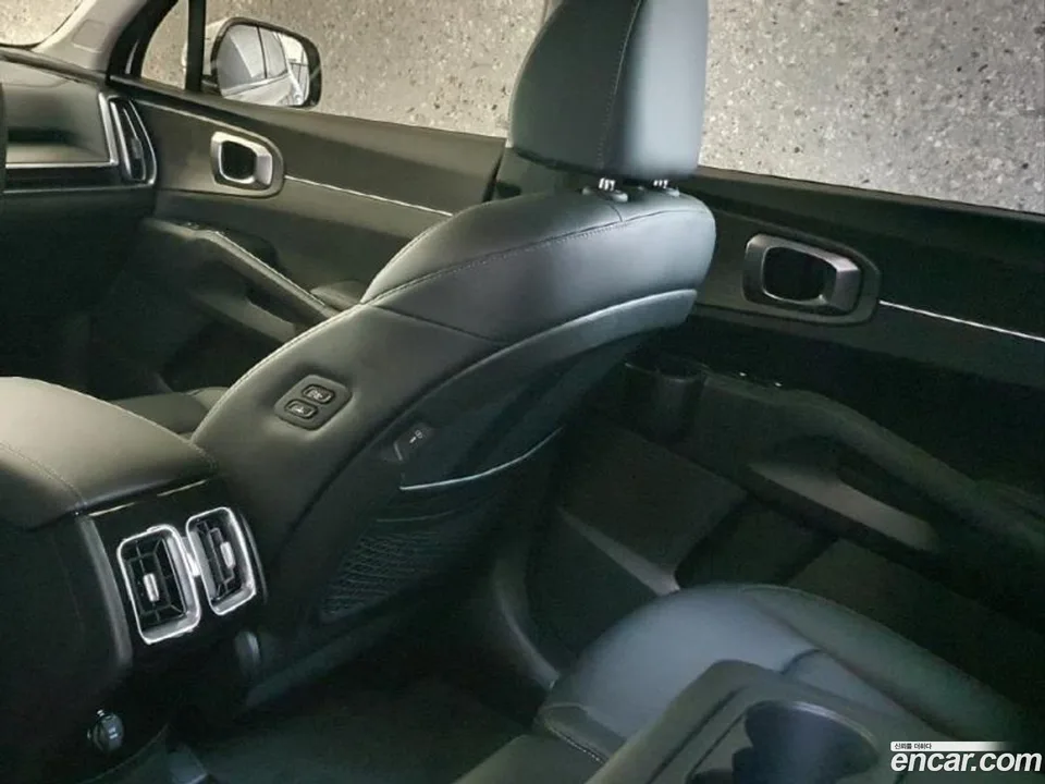Kia Sorento 2.5T 2WD 2024 — миниатюра 2