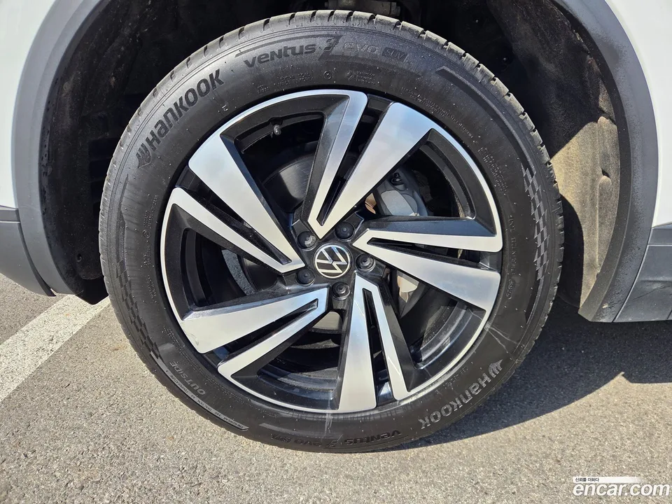 Volkswagen Touareg 3.0 TDI 2022 — миниатюра 2