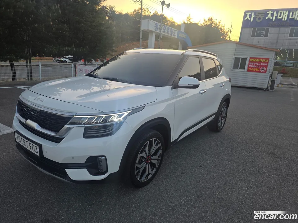 Kia Seltos 1.6 2WD 2022 — миниатюра 2