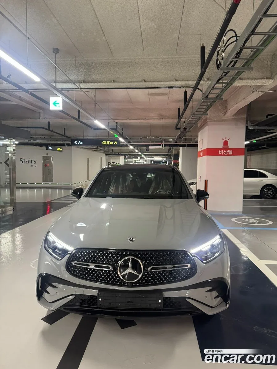 Mercedes-Benz GLC-Class GLC300 4MATIC 2026 — миниатюра 4