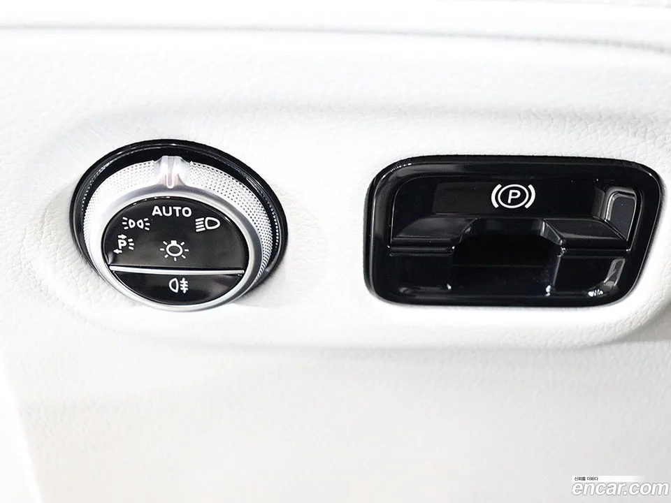 Mercedes-Benz EQE SUV EQE500 4MATIC 2023 — миниатюра 2