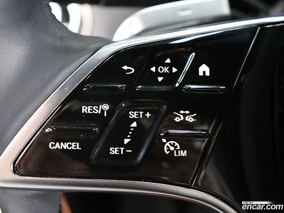 Mercedes-Benz E-Class E200 2025 — миниатюра 5