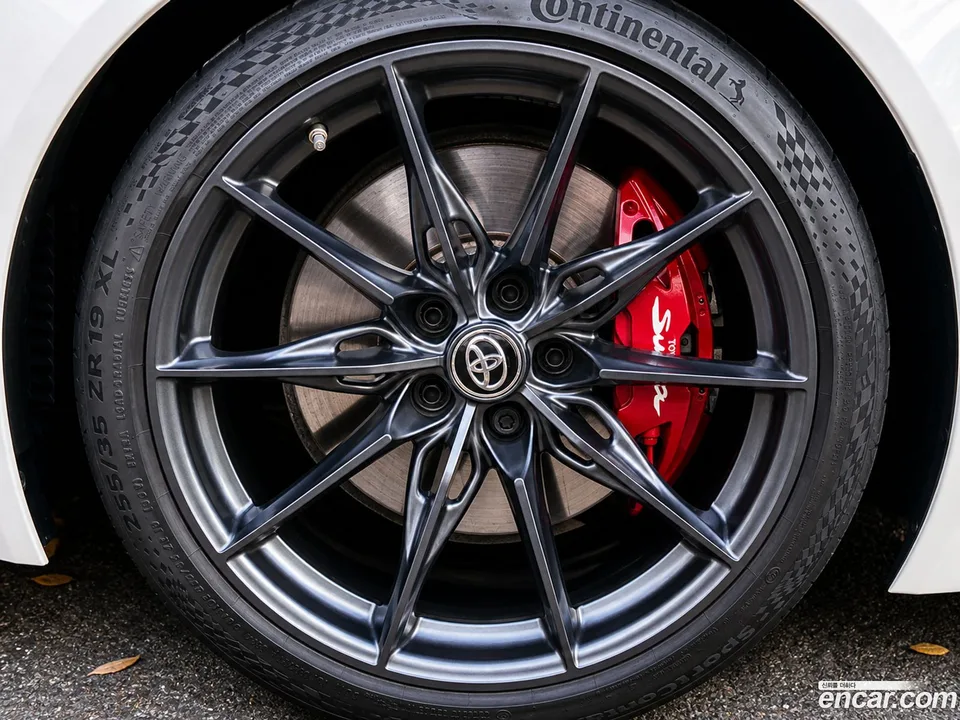 Toyota 5 GR 3.0 2023 — миниатюра 5