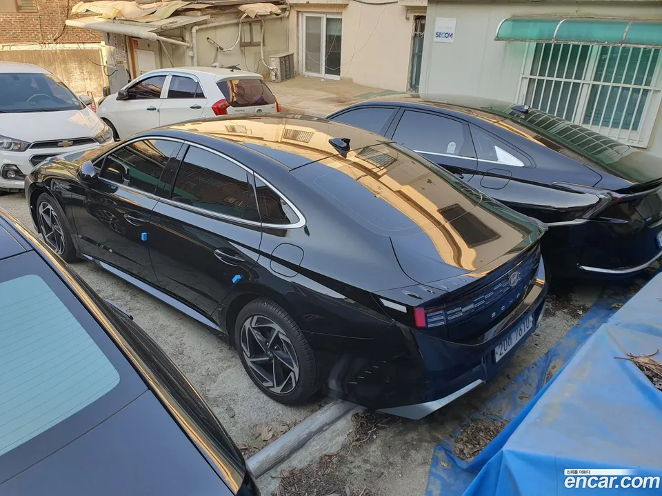 Hyundai Sonata The Edge 2.0 2023 — thumbnail 3