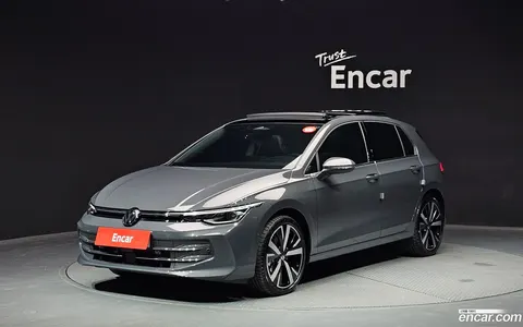 Volkswagen Golf 2025 buy in Moscow