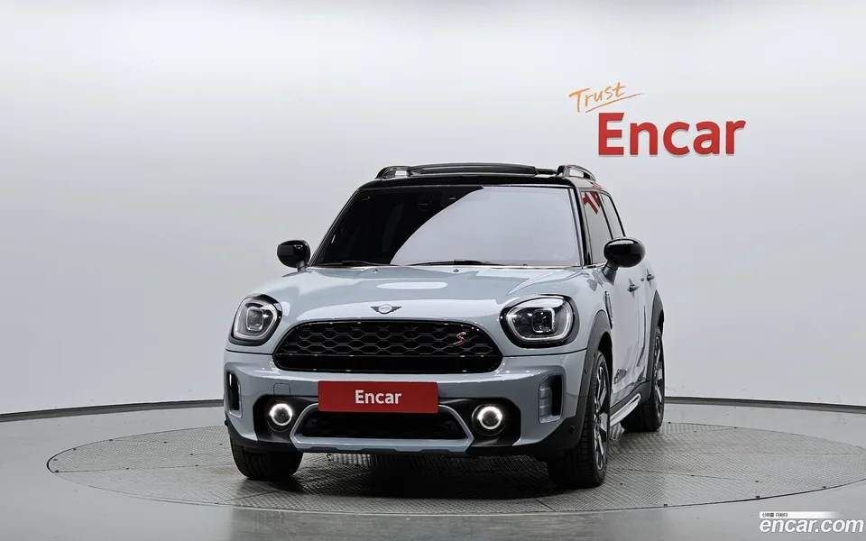 MINI Cooper S Countryman ALL4 2023 — миниатюра 3