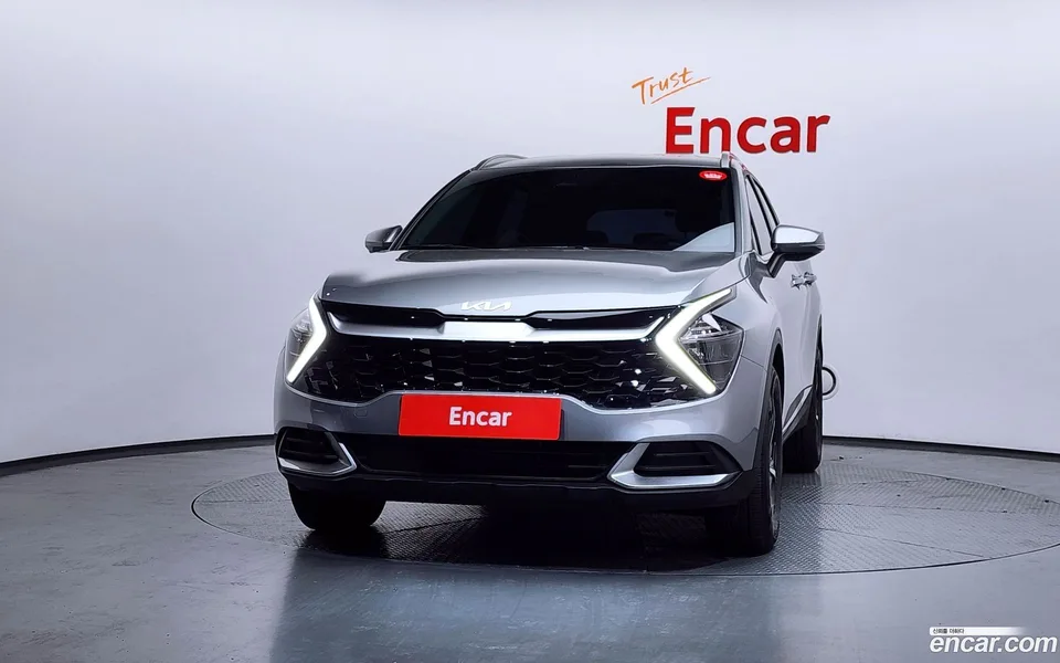Kia Sportage Hybrid 2WD 2024 — миниатюра 3