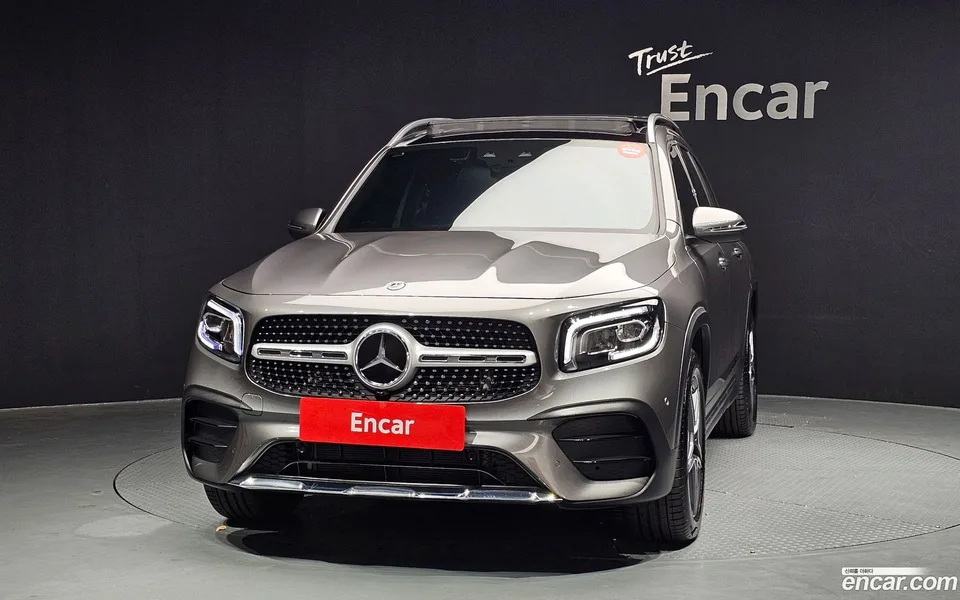 Mercedes-Benz GLB-Class GLB250 4MATIC 2023 — миниатюра 3