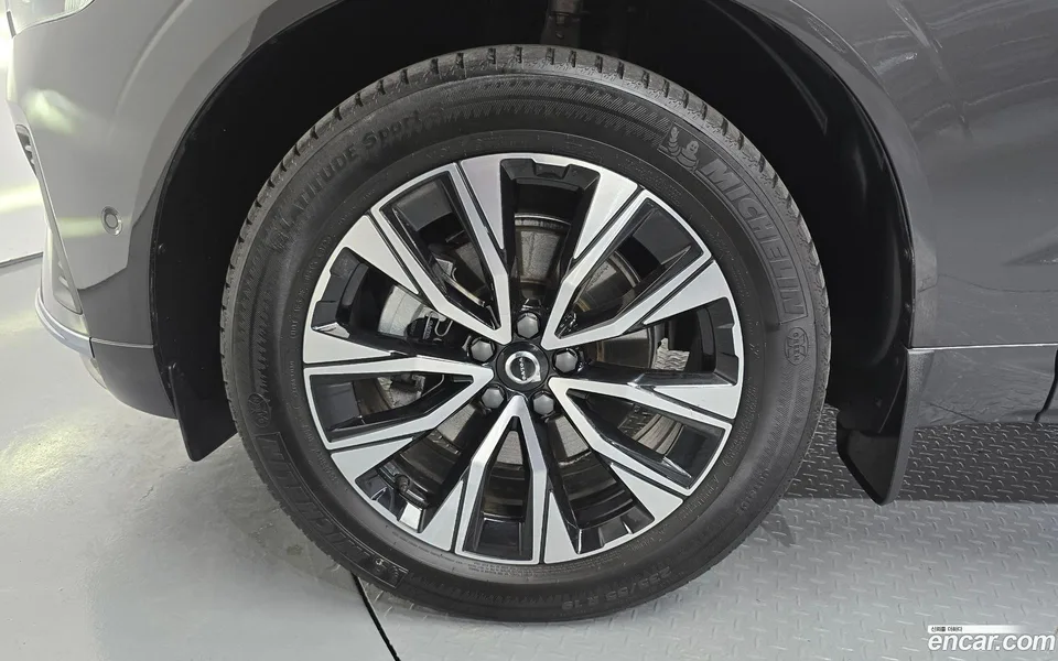 Volvo XC60 B5 2023 — миниатюра 2
