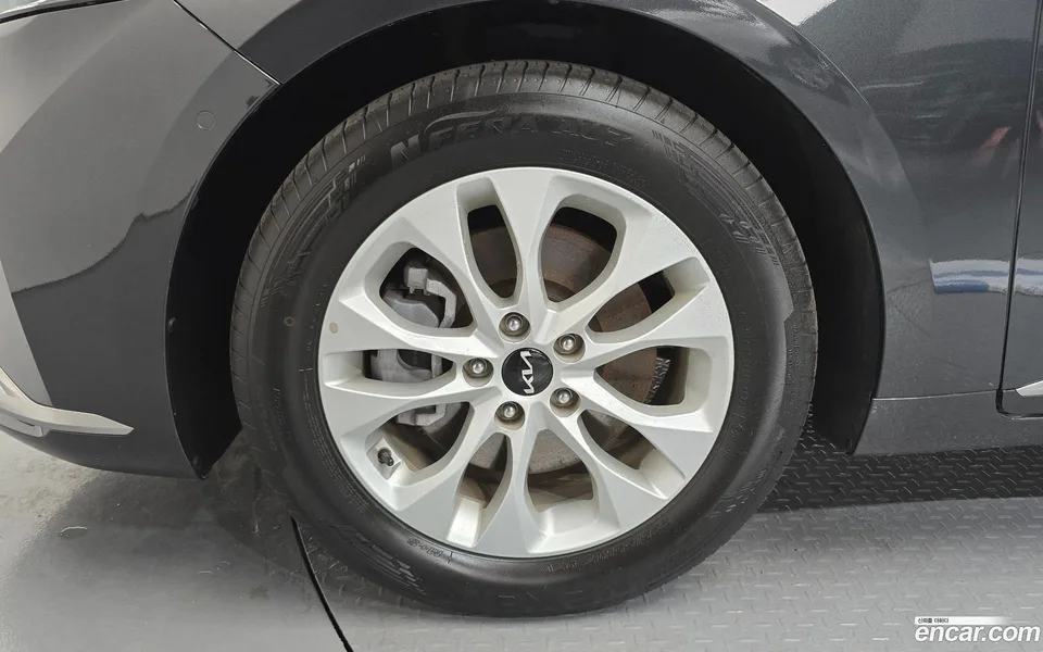 Kia K8 2.5 2WD 2024 — миниатюра 2