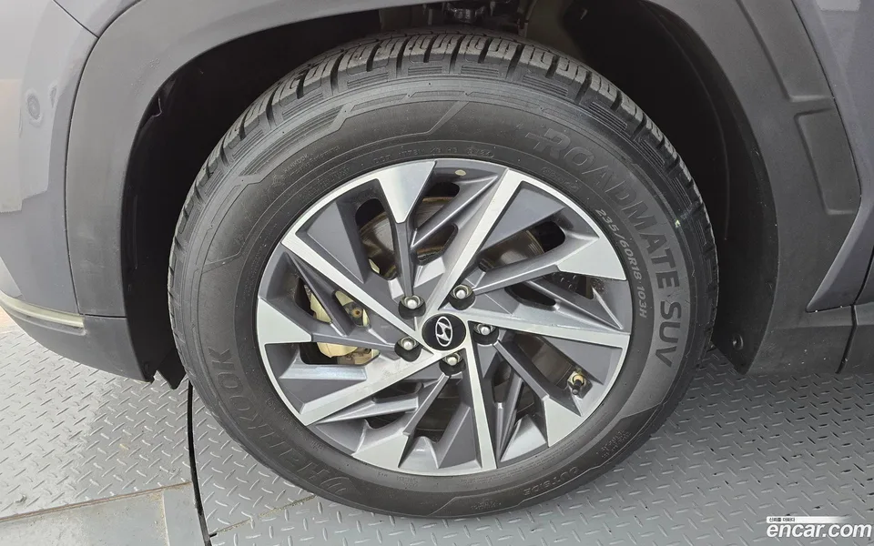 Hyundai Tucson 2.0 4WD 2023 — миниатюра 2