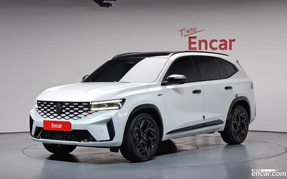 Renault Samsung Grand Koleos 1.5 E-TECH 2WD 2024 — фото 1, купить с доставкой в Москву