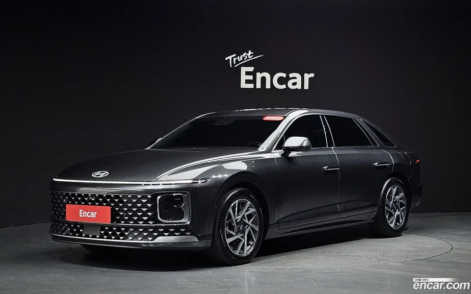 Hyundai Grandeur Hybrid 2025 — фото 1, купить с доставкой в Москву