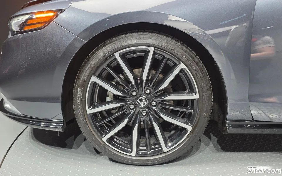 Honda Accord 2.0 2023 — миниатюра 5