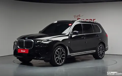 BMW X7 2025 купить в Москве