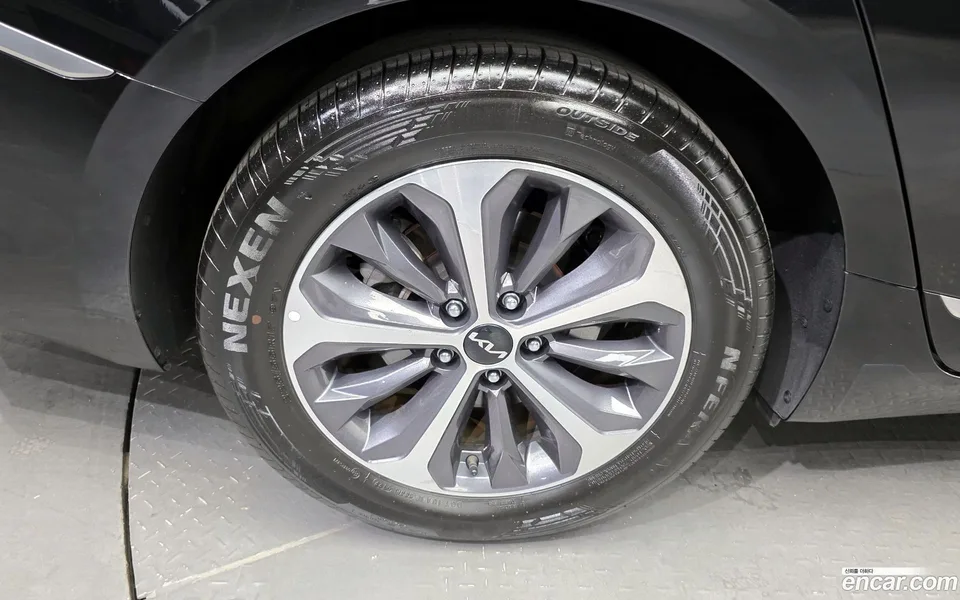 Kia K8 Hybrid 2023 — миниатюра 2