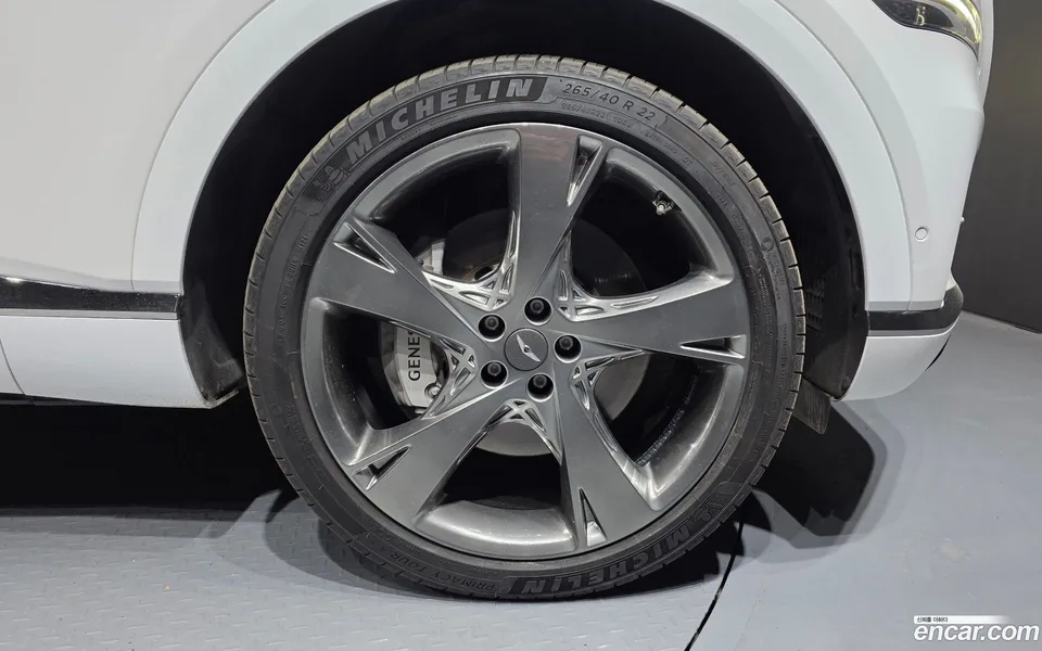 Genesis GV80 2.5T AWD 2023 — миниатюра 2
