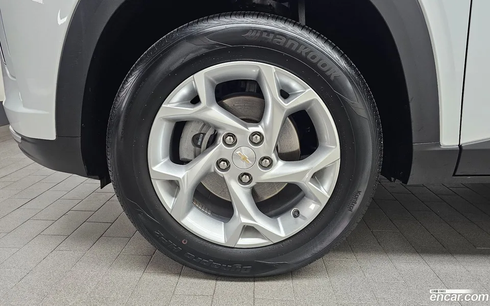 Chevrolet Trax Crossover 1.2 LT 2023 — миниатюра 2