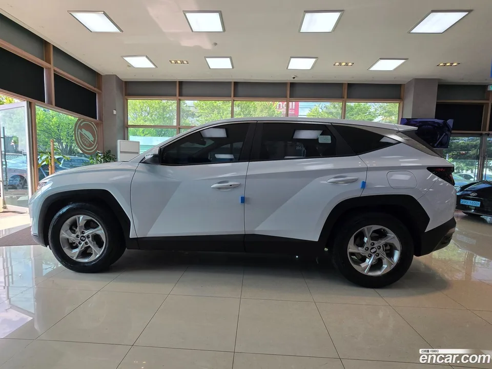 Hyundai Tucson 2.0 4WD 2023 — миниатюра 3