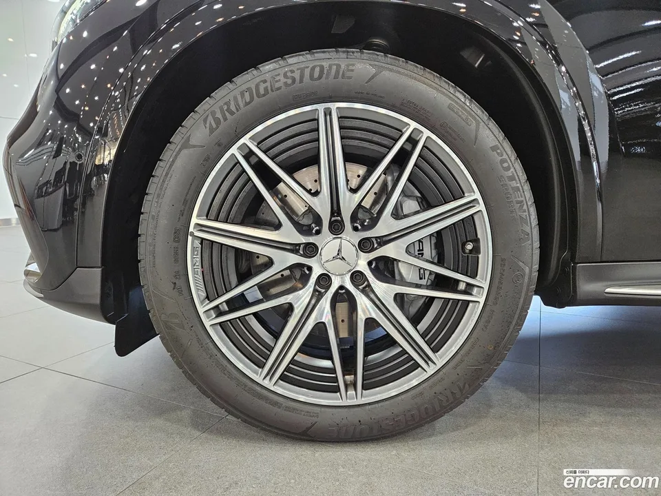 Mercedes-Benz GLC-Class AMG GLC43 4MATIC 2025 — миниатюра 5