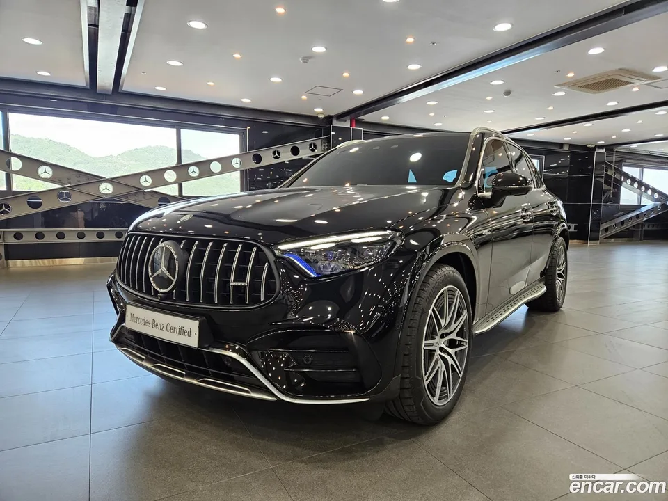 Mercedes-Benz GLC-Class AMG GLC43 4MATIC 2025 — фото 1, купить с доставкой в Москву