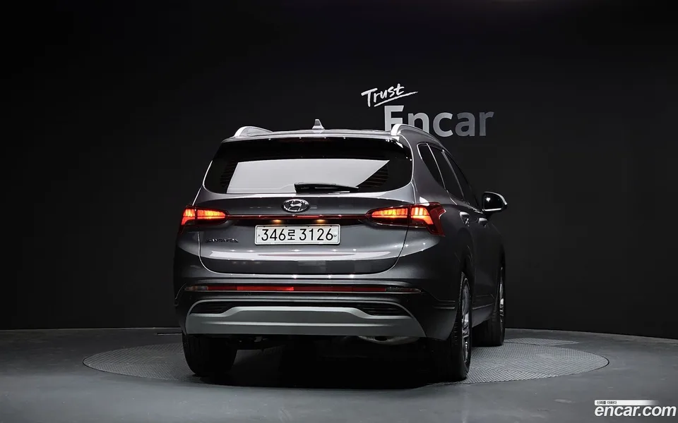 Hyundai SantaFe 2.2 2WD 2022 — миниатюра 4
