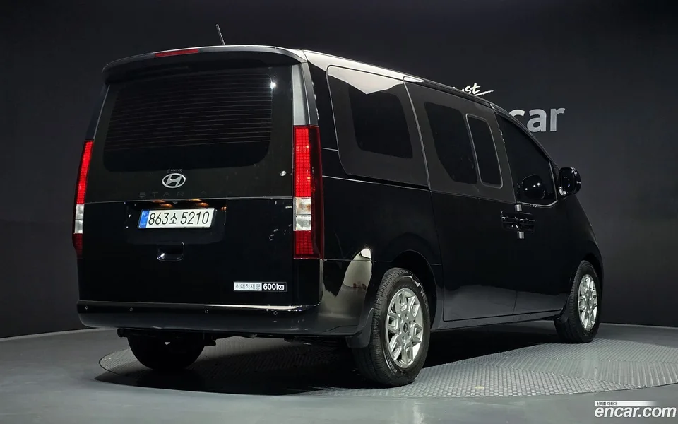 Hyundai Staria 5 2025 — миниатюра 2