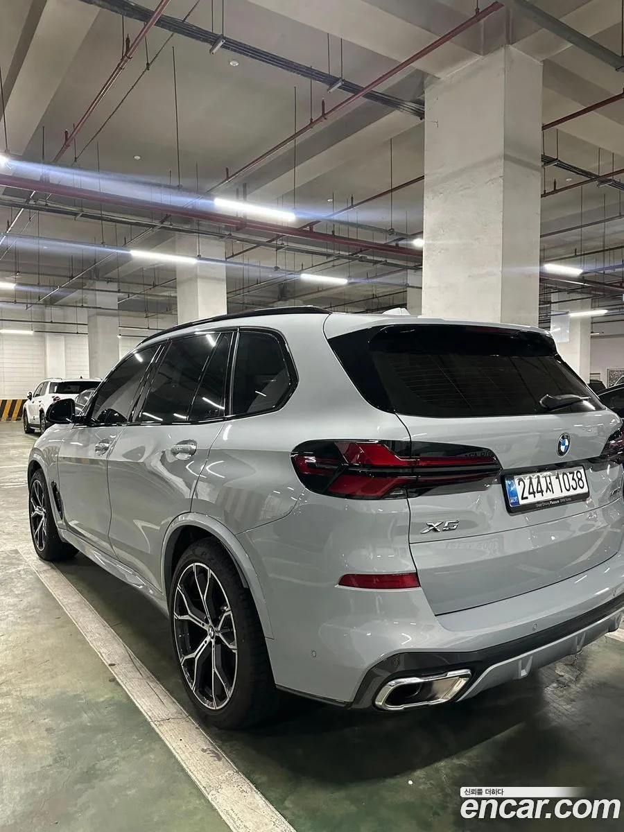 BMW X5 xDrive 40i M 2025 — миниатюра 4