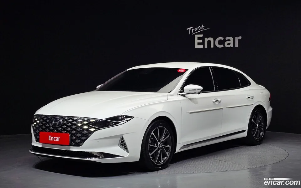 Hyundai Grandeur IG 2.5 2022 — фото 1, купить с доставкой в Москву