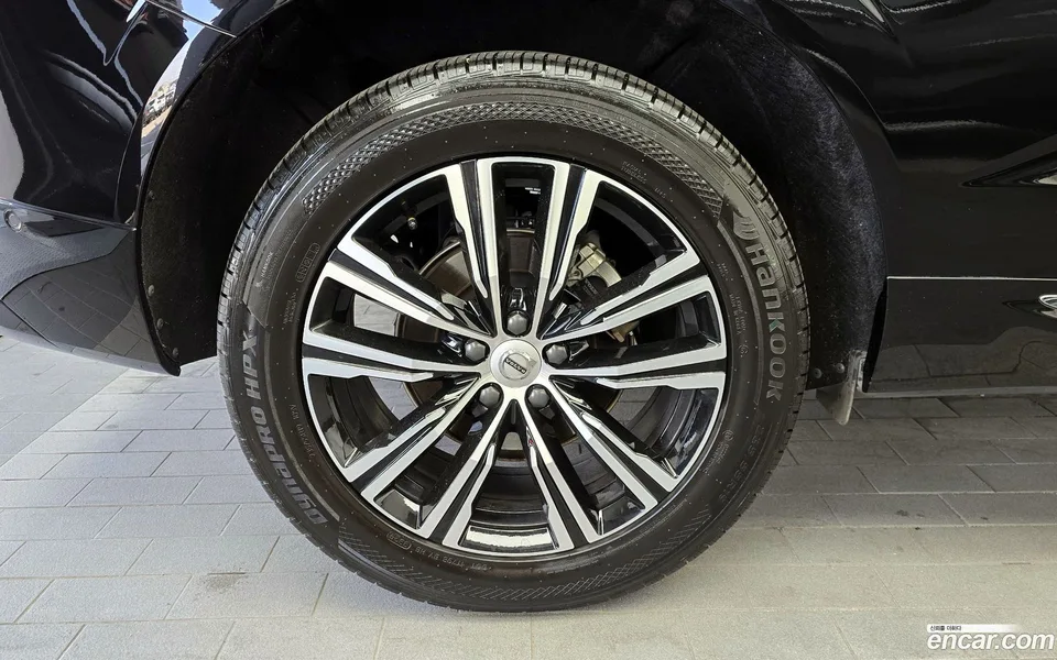Volvo XC60 B5 2022 — миниатюра 5