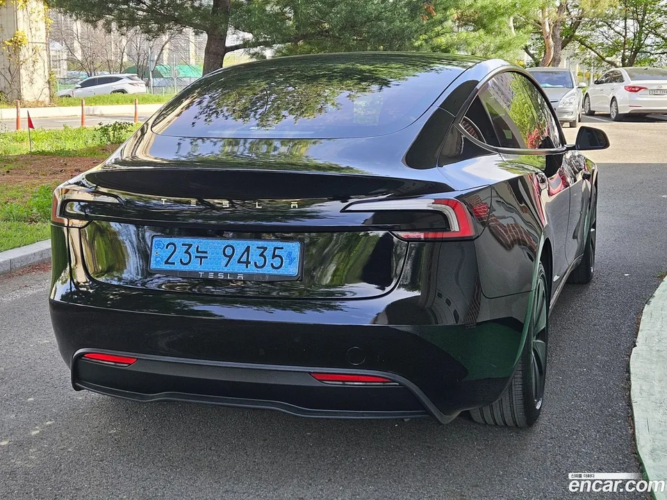 Tesla Model 3 RWD 2024 — миниатюра 2