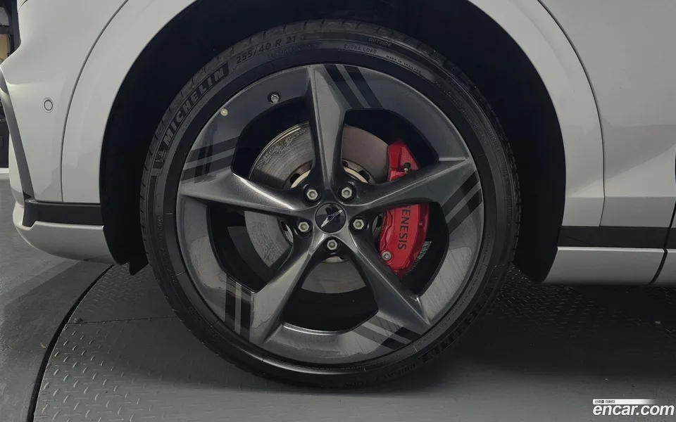 Genesis GV70 3.5T AWD 2024 — миниатюра 2