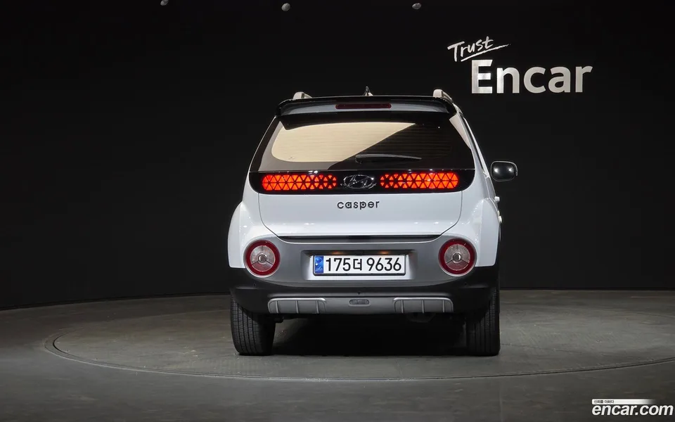 Hyundai Casper 2023 — thumbnail 4