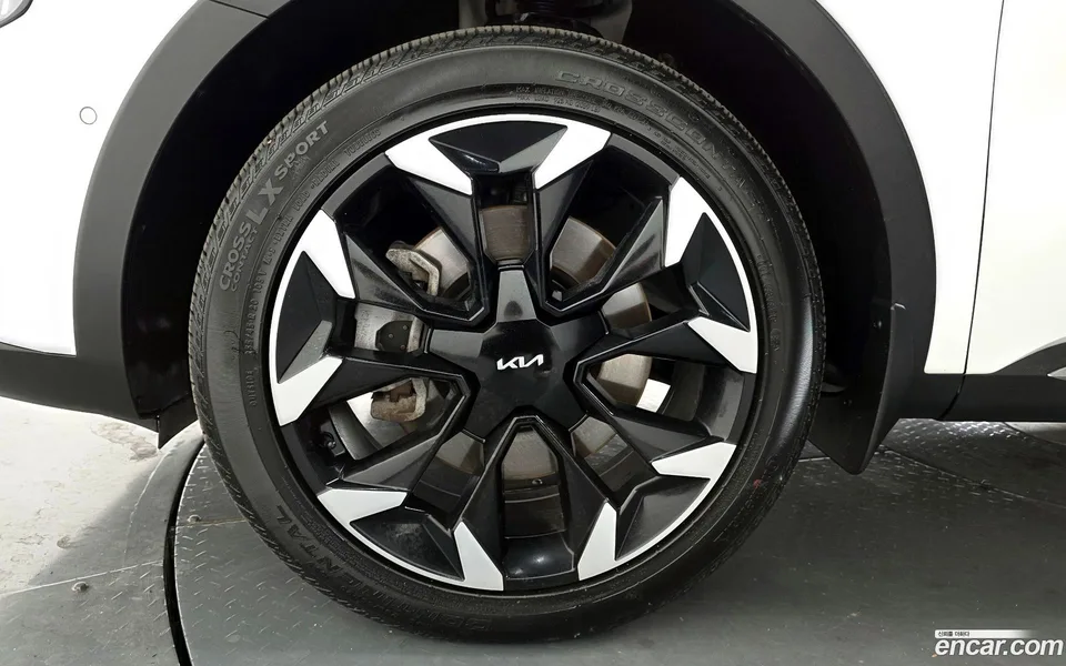 Kia Sorento 2.5T 2WD 2023 — миниатюра 5