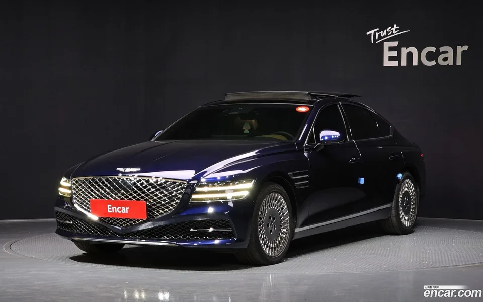 Genesis G80 2.5 2WD 2023 — фото 1, купить с доставкой в Москву