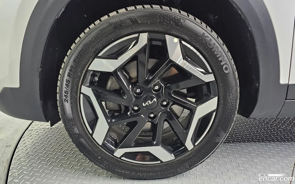 Kia Seltos 1.6 2WD 2023 — миниатюра 2
