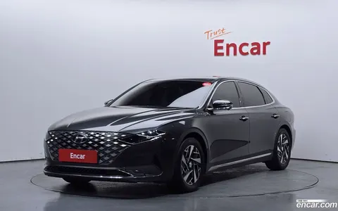 Hyundai Grandeur IG Hybrid 2022 buy in Moscow