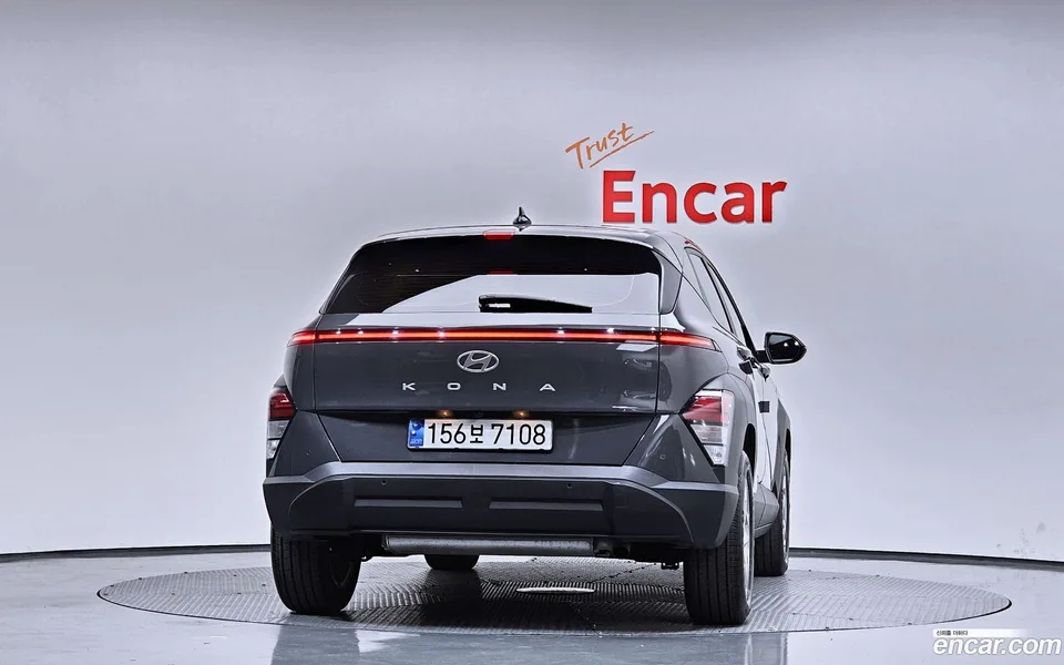 Hyundai Kona 1.6 2WD 2023 — миниатюра 4