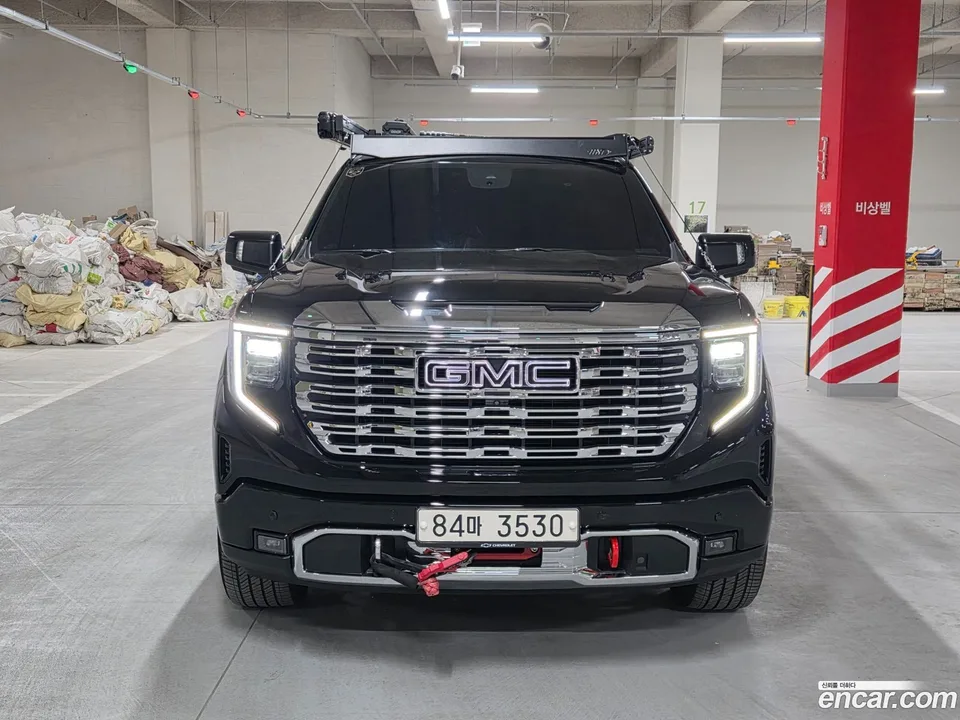 GMC Sierra -X 2023 — миниатюра 2